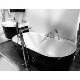 Акриловая ванна BelBagno BB14-NERO/BIA