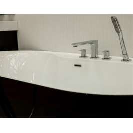 Акриловая ванна BelBagno BB14-NERO/BIA