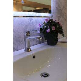 Зеркало для ванной BelBagno SPC-1000-800-LED